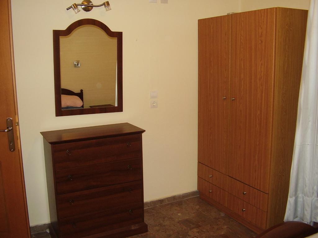 Dixtia Apartments Agios Georgios Pagon Chambre photo